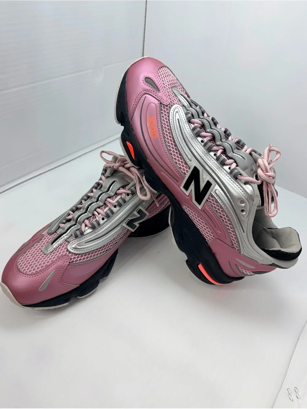New Balance 1000 Pink Taffy Silver Metallic M1000U Women’s 12 / Men's 10.5 NEW